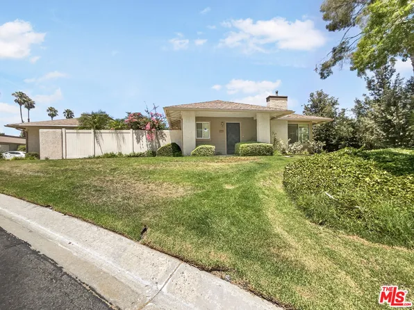 26168 Rainbow Glen Dr, Santa Clarita, CA 91321