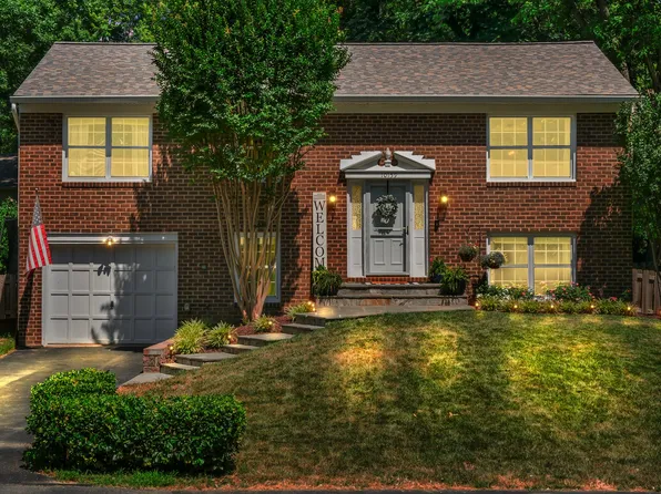 10159 Marshall Pond Rd, Burke, VA 22015