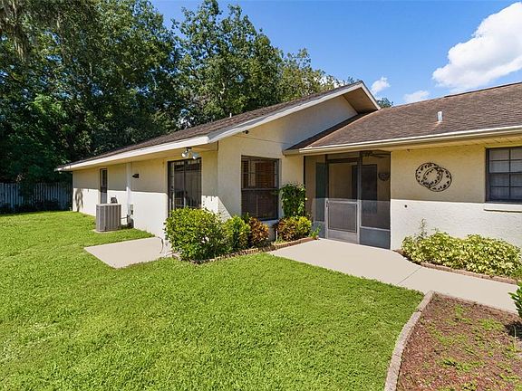 3rd image of 1522 S POINTE DRIVE