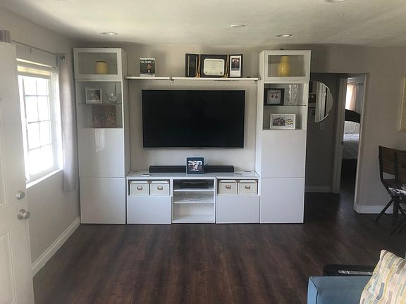 Living room 2
