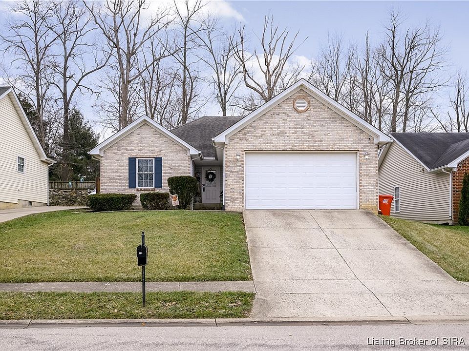 1st image of 808 Twin Oaks Drive