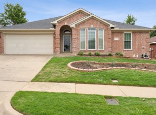 4916 Vaquero Dr, Arlington, TX 76017
