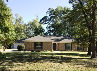 1417 Edgewood Cir, Lufkin, TX 75904