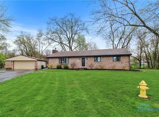 1875 Wight Ave, Millbury, OH 43447