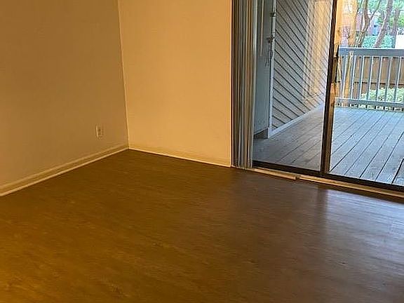 3rd image of 2325 Sea Shell Rd APT 105