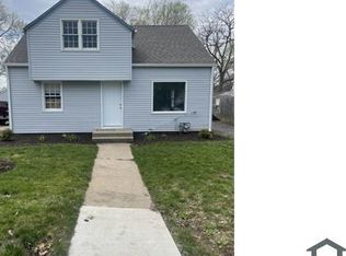 1624 Virginia Ave, Rockford, IL 61101