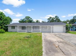 8206 Winter Garden Pkwy, Fort Pierce, FL 34951