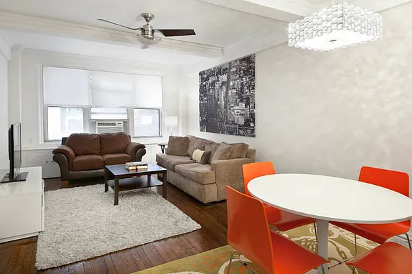 Sold by Town Residential | media 19