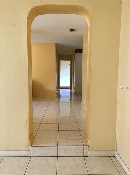 2nd image of 804 Harris Rd