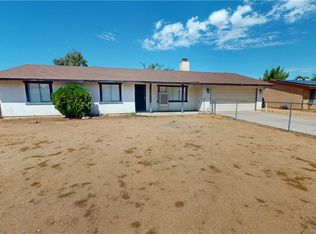 14084 Quinnault Rd, Apple Valley, CA 92307