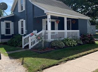 74 E State Rd, Grant, MI 49327