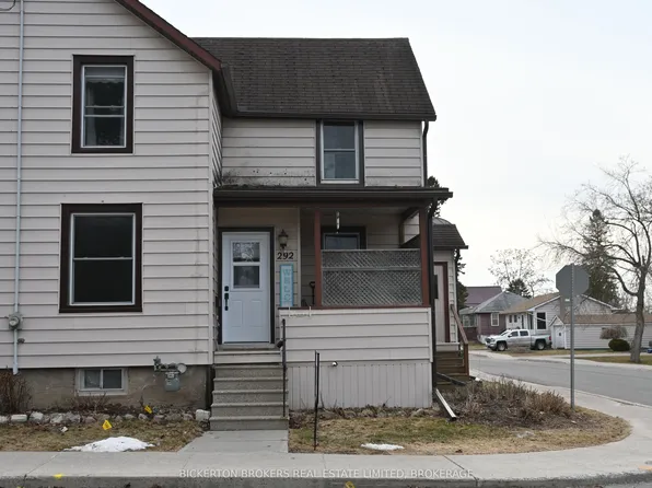 292 William St N, Gananoque, ON K7G 1S5