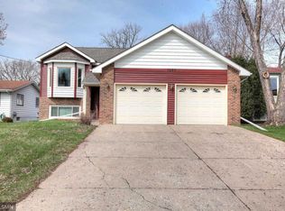 1035 42 1/2 Ave NE, Columbia Heights, MN 55421