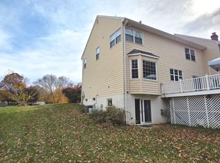 601 Beauregard Dr SE, Leesburg, VA 20175