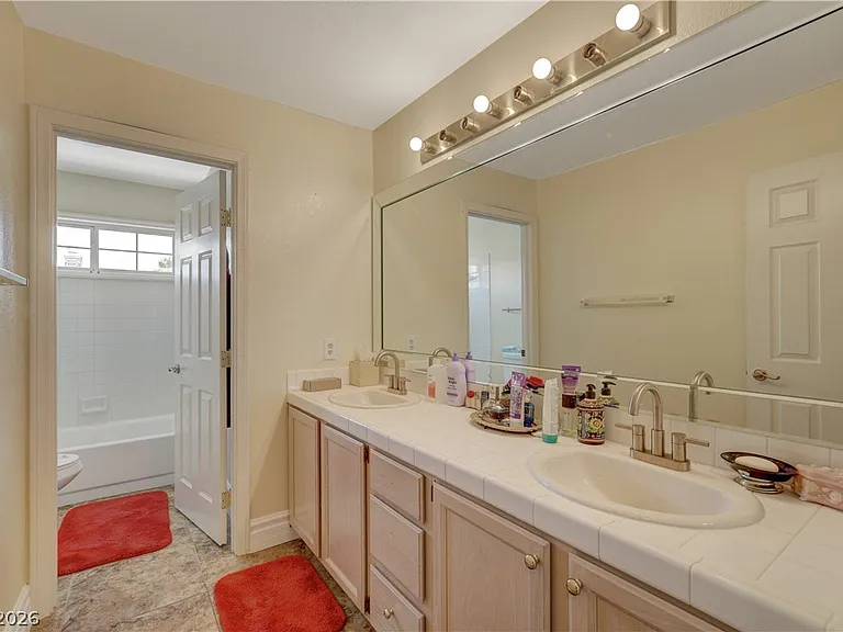 7613 Hackensack Ct — Photo 36