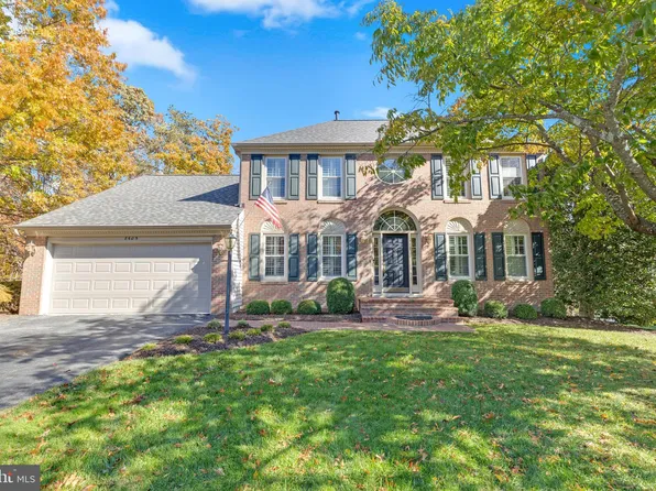 8605 Eagle Glen Ter, Fairfax Station, VA 22039