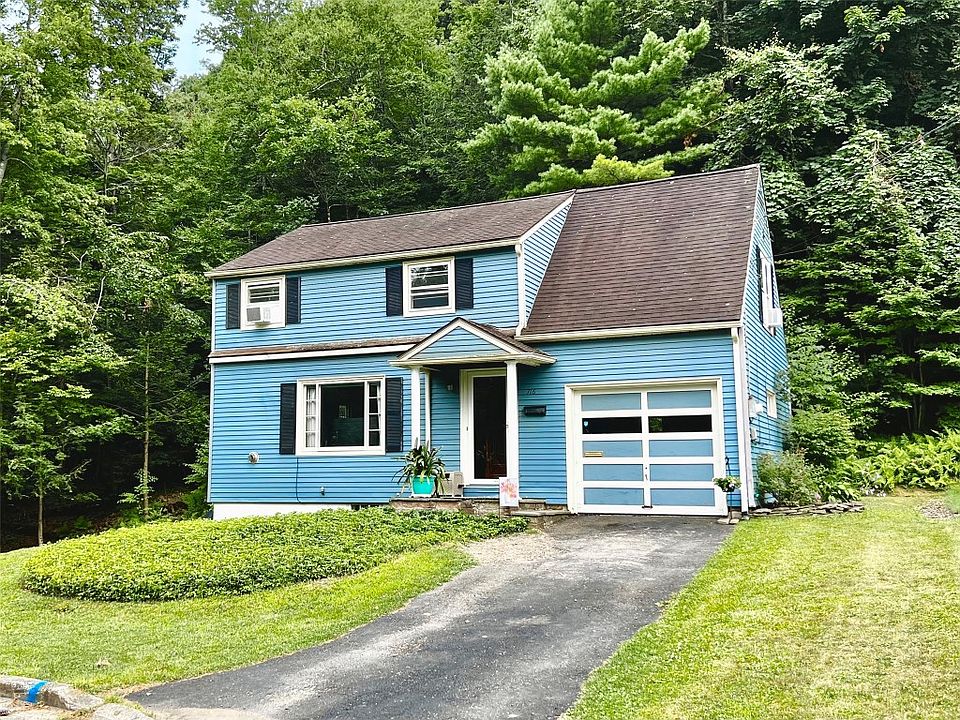 1st image of 716 Torrance Ave