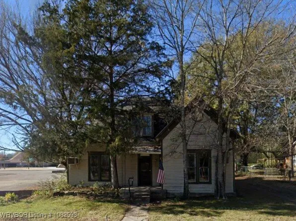 109 N Main St, Greenwood, AR 72936