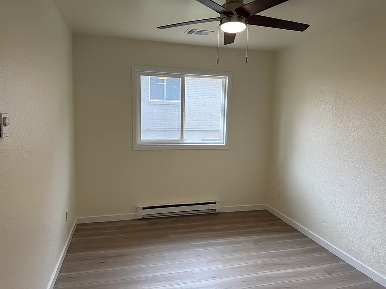2139 E Hancock St #C — Photo 13