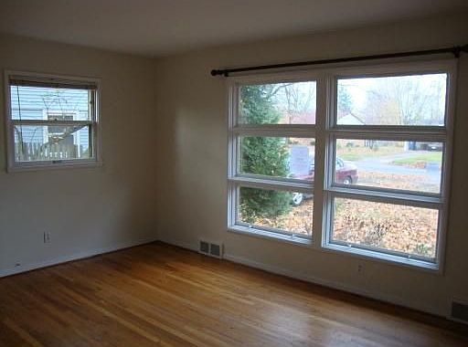 3rd image of 1816 Virnankay Cir