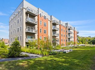 75 McAuley Way #402, Portland, ME 04103