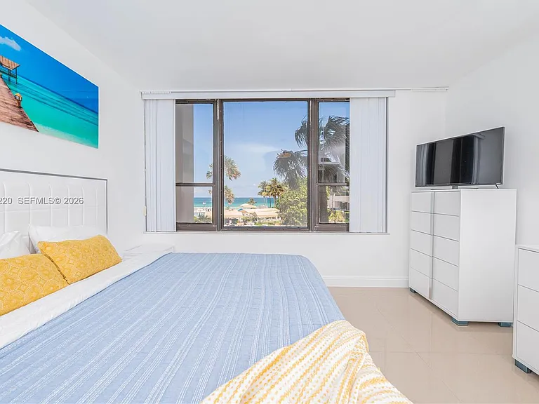 3505 S Ocean Dr #221 — Photo 20