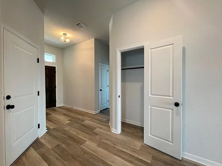 149 Patrick Herndon Dr — Photo 4