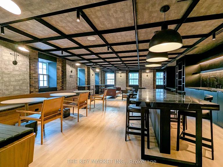 252 Church St #5110 — Photo 43