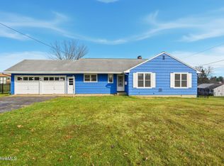 565 Williams St, Pittsfield, MA 01201