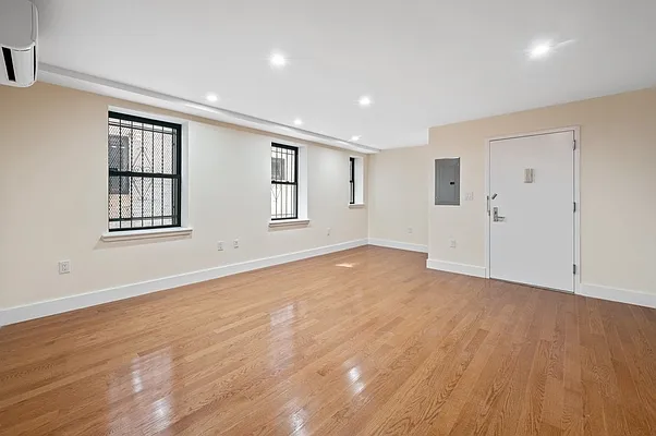 Rented by Houlihan Parnes Properties | media 14