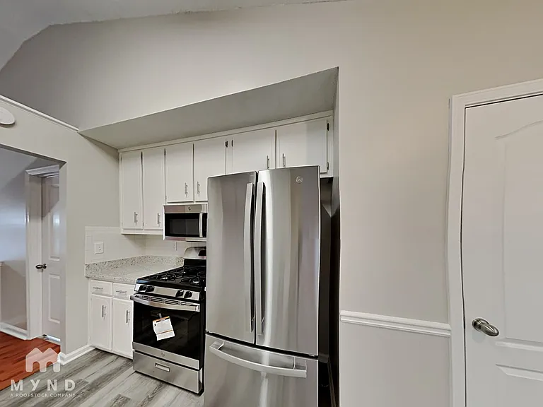 10576 Sourwood Ct — Photo 7