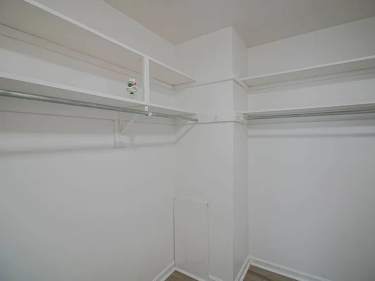 6 Canterbury Sq #301B — Photo 18
