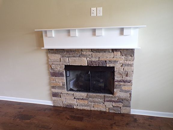 5th image of 111 Kestrel Cir