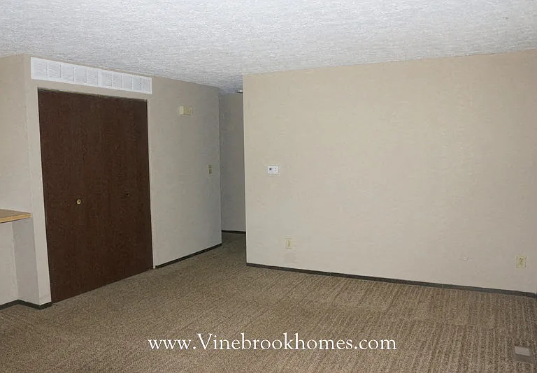 7605 Pomeranian Dr — Photo 4