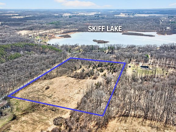 3rd image of Skiff Lake Rd