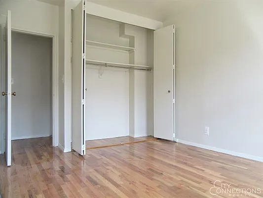 Rented by City Connections Realty | media 19