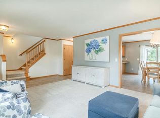 6130 Arrowpoint Way, Mc Farland, WI 53558