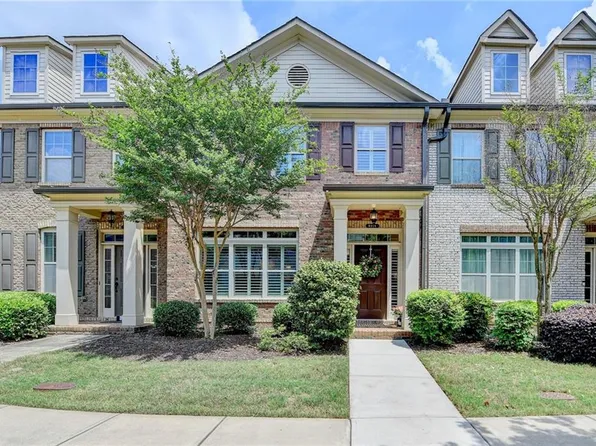 7725 Pierpoint Ln, Alpharetta, GA 30005