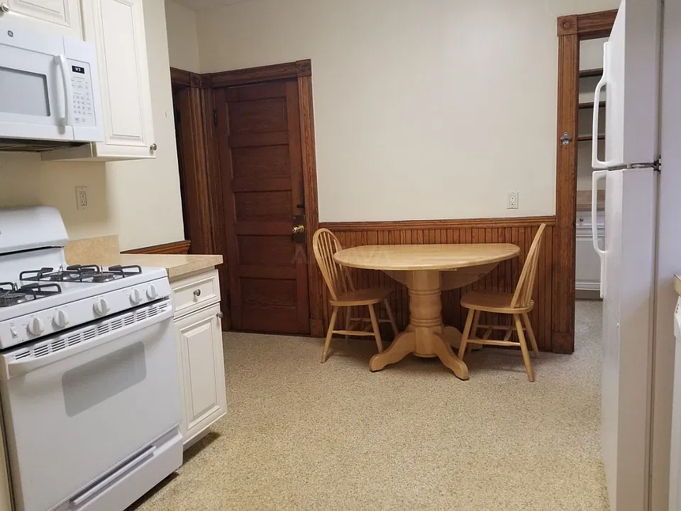 11 Eliot St #2