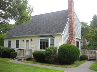 108 Barlows Landing Rd, Pocasset, MA 02559