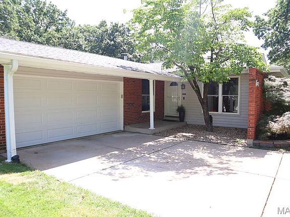 2nd image of 672 Towerwood Dr
