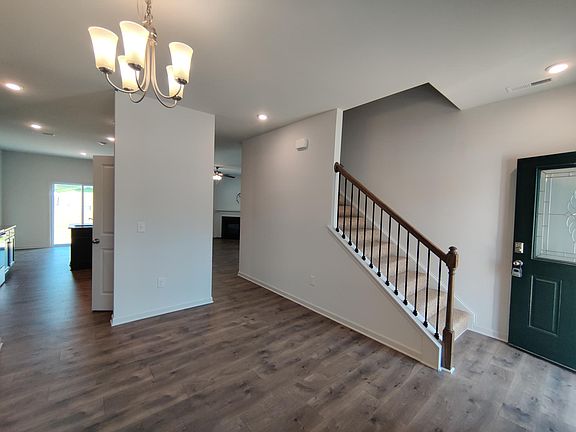3rd image of 356 N Great White Way