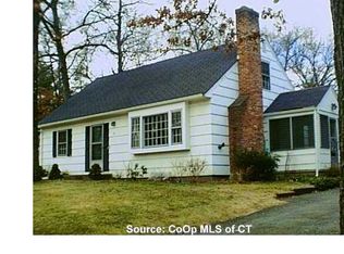 8 Stevens St, Avon, CT 06001