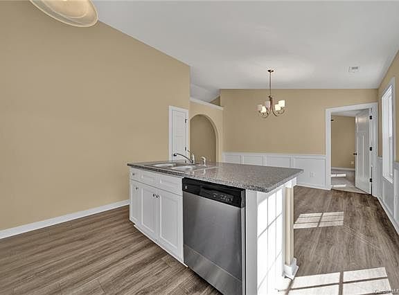 3rd image of 248 Harmony Hills Dr