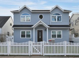164-08 Lithonia Ave, Fresh Meadows, NY 11365