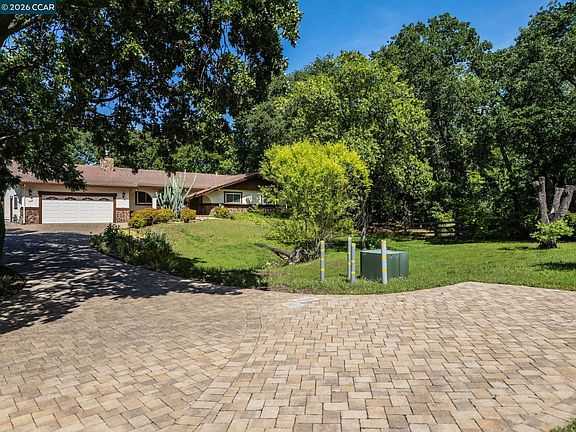 4th image of 5305 Pine Hollow Rd