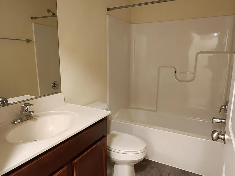 79 Moses Dr — Photo 15