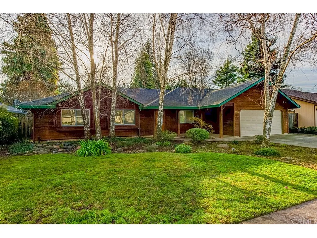735 Bradford Ct photo 1
