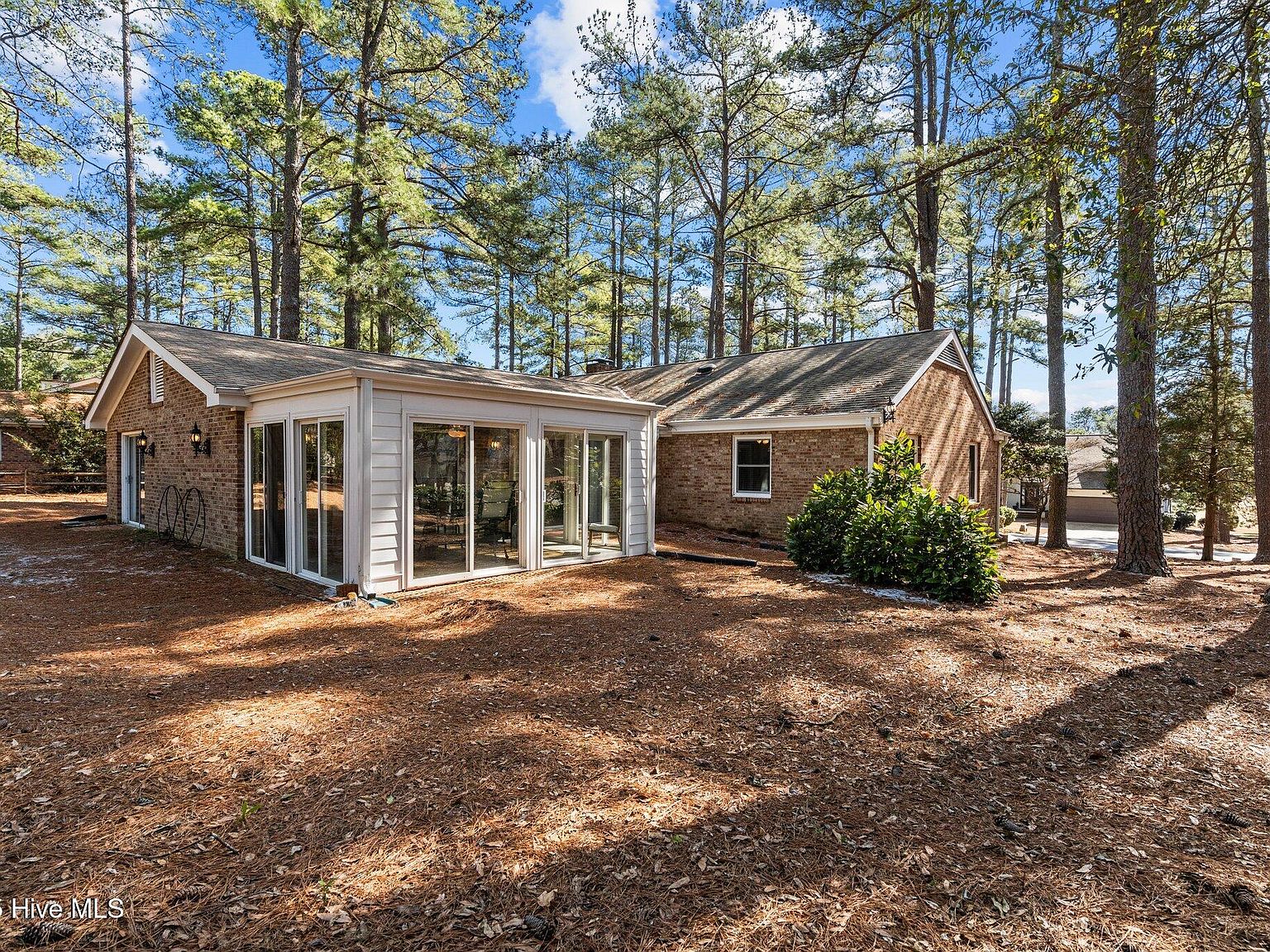 35 Hillcrest Road, Pinehurst, NC 28374 | Zillow