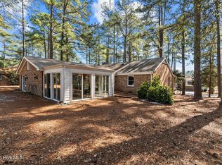 35 Hillcrest Rd, Pinehurst, NC 28374